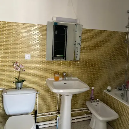 Close To Arena La Defense Paris Homestay Nanterre