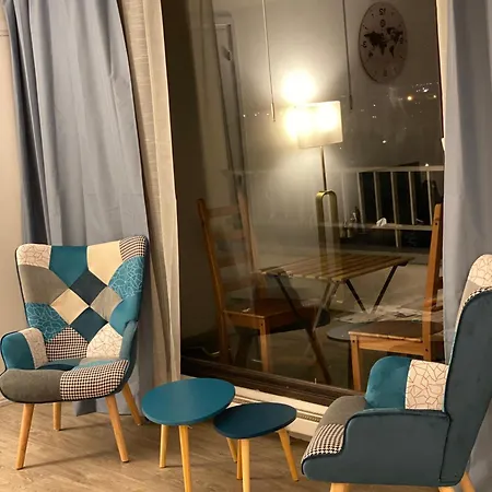 Homestay Close To Arena La Defense Paris *